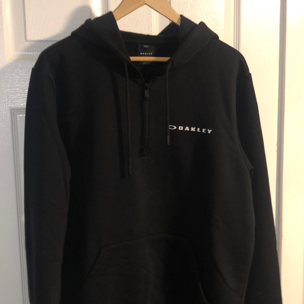 Oakley Hoodie